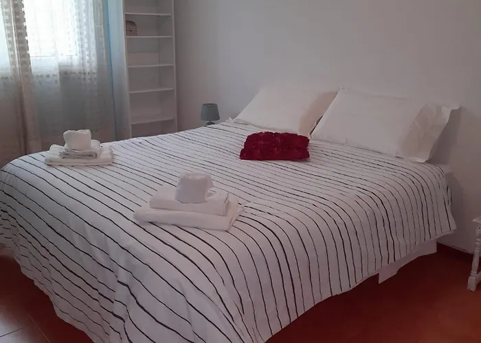 Dreamy Family Getaway Guest House Roma 2Br, 2Ba
